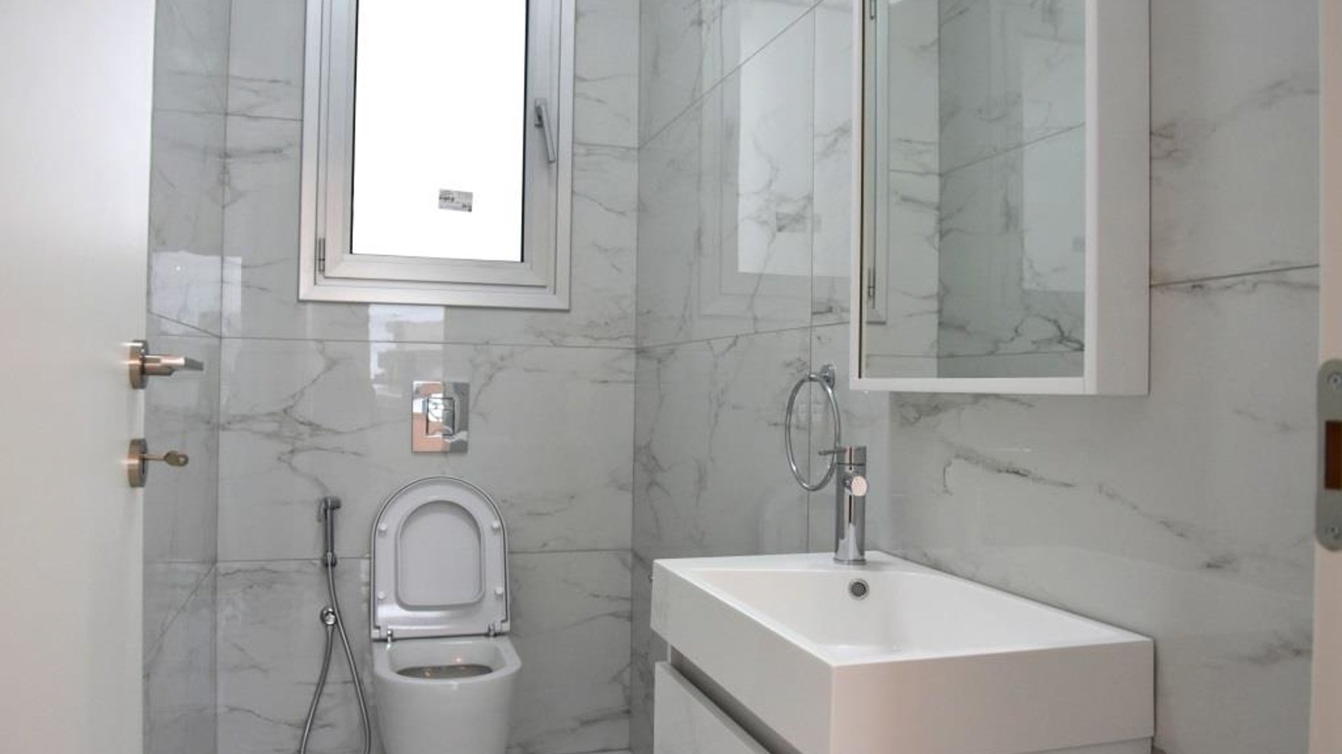 2 chambres Appartement à Agios Tychonas, Limassol, Chypre No. 26151