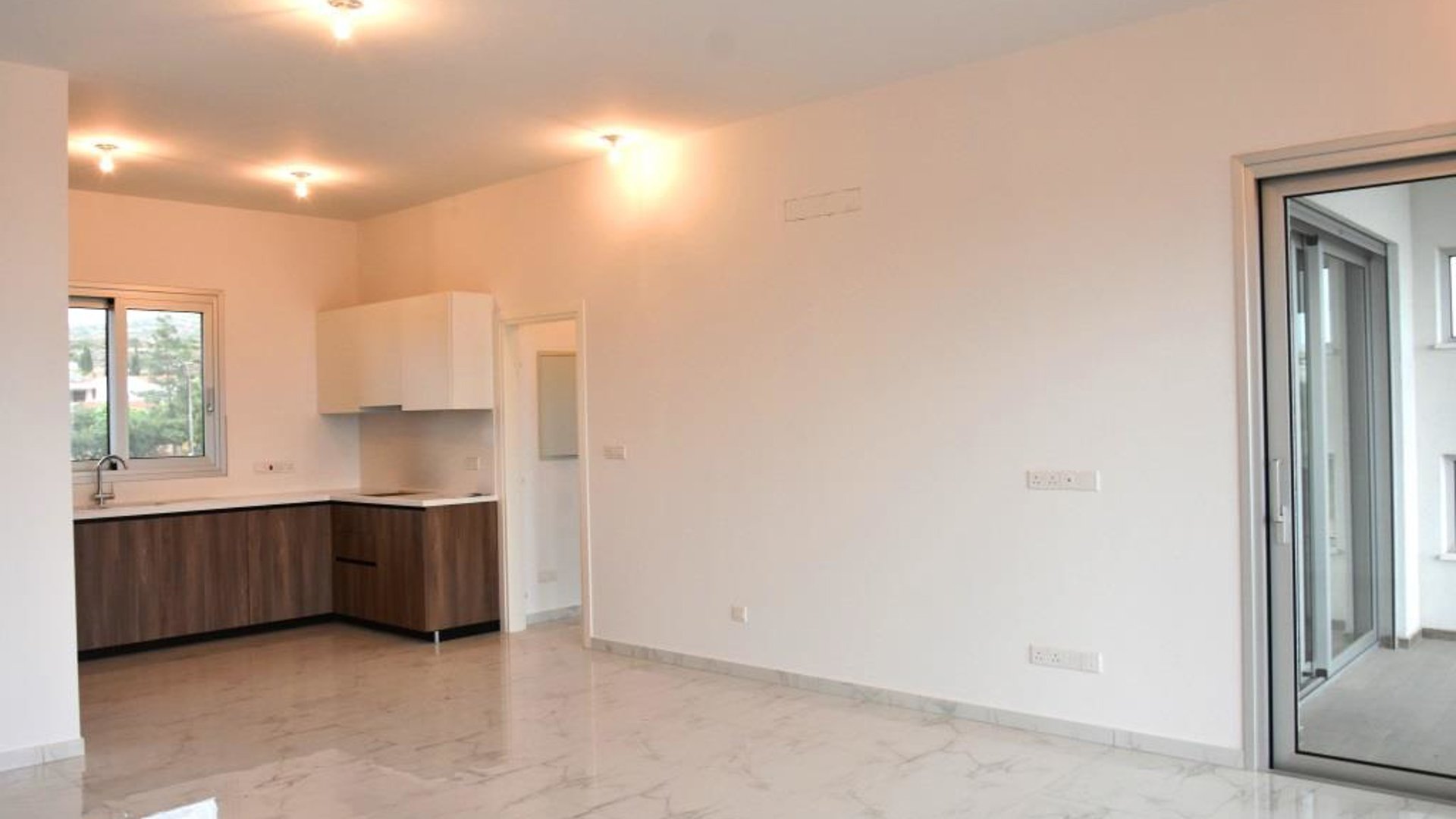 2 chambres Appartement à Agios Tychonas, Limassol, Chypre No. 26151