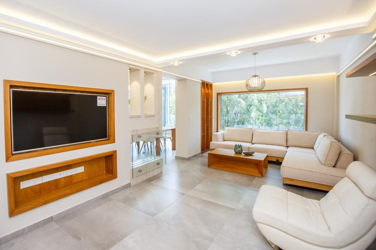 2 bedrooms Apartment in Limassol, Cyprus No. 38157