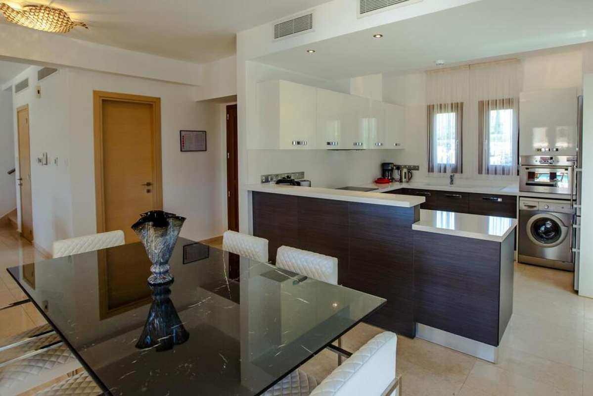 3 chambres Villa à Paphos, Chypre No. 38159