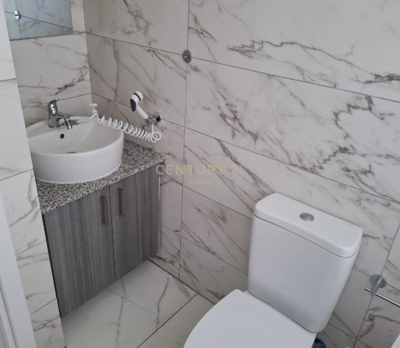 Квартира с 2 спальнями в Ларнака, Кипр № 57147