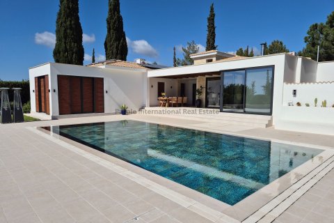 4 bedrooms Villa in Aphrodite Hills, Kouklia, Paphos, Cyprus No. 37571 1