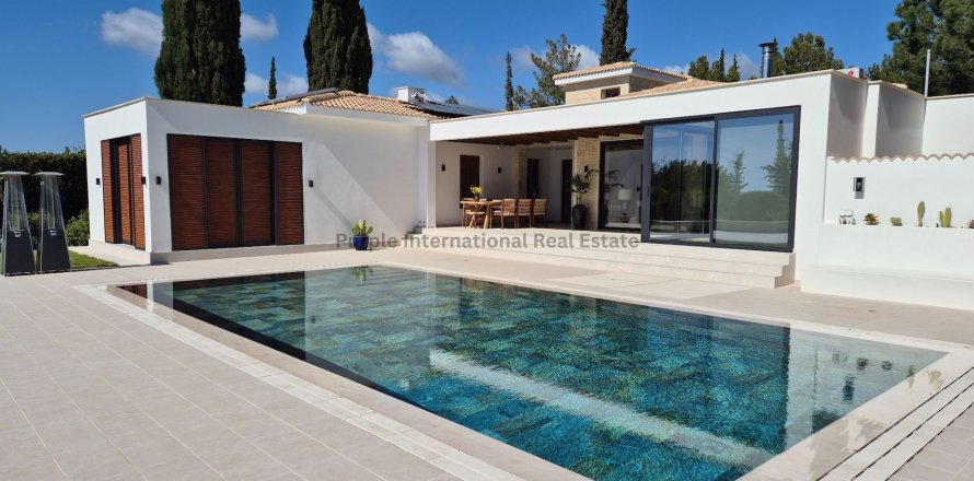 4 bedrooms Villa in Aphrodite Hills, Kouklia, Paphos, Cyprus No. 37571