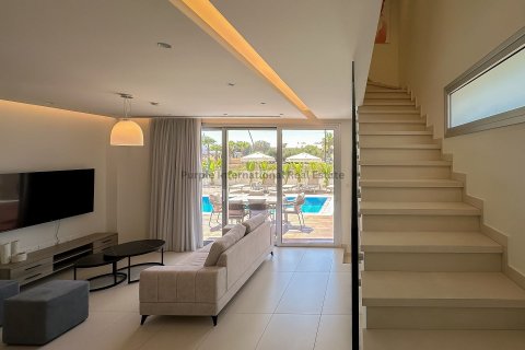 4 bedrooms Villa in Ayia Napa, Ammochostos, No. 37575 15