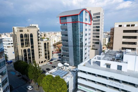 220m2 Office in Nicosia, Cyprus No. 37569 3