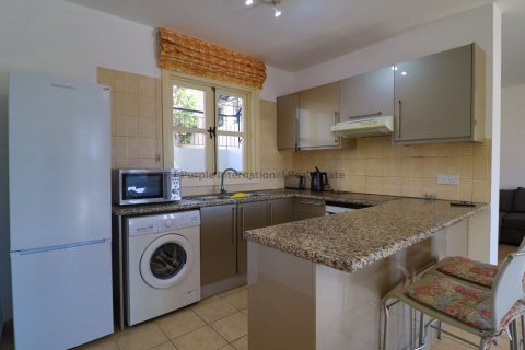 2 bedrooms Apartment in Aphrodite Hills, Kouklia, Paphos, Cyprus No. 37570 9