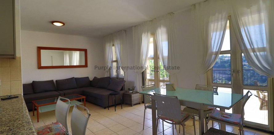2 bedrooms Apartment in Aphrodite Hills, Kouklia, Paphos, Cyprus No. 37570