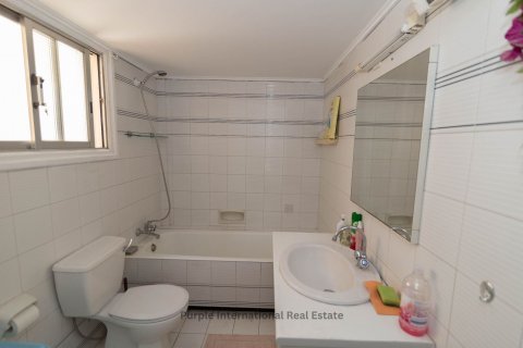 Квартира с 2 спальнями в Ларнака, Кипр № 37159 7