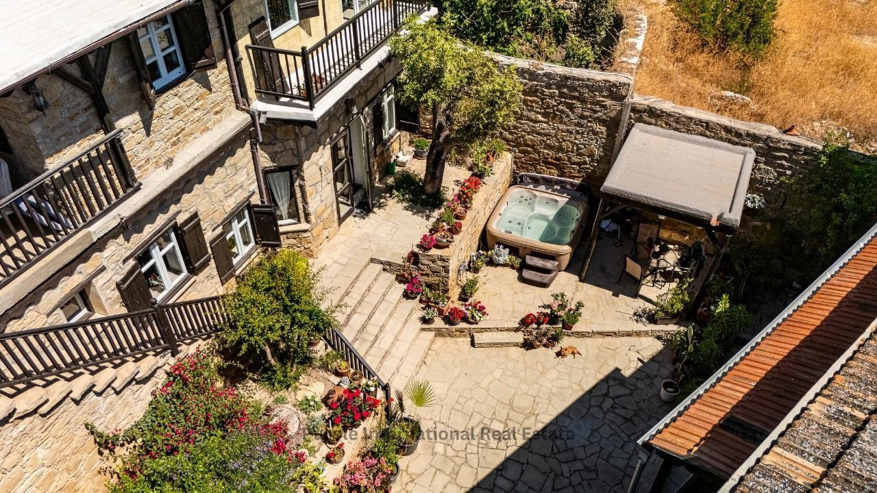 3 bedrooms Villa in Tochni, Larnaka, Cyprus No. 37158