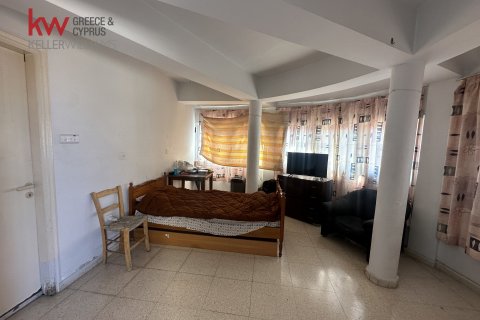 8 bedrooms Commercial property in Pervolia, Larnaka,  No. 39789 10