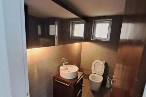 3 bedrooms Apartment in Larnaca, Larnaka, No. 39794 10