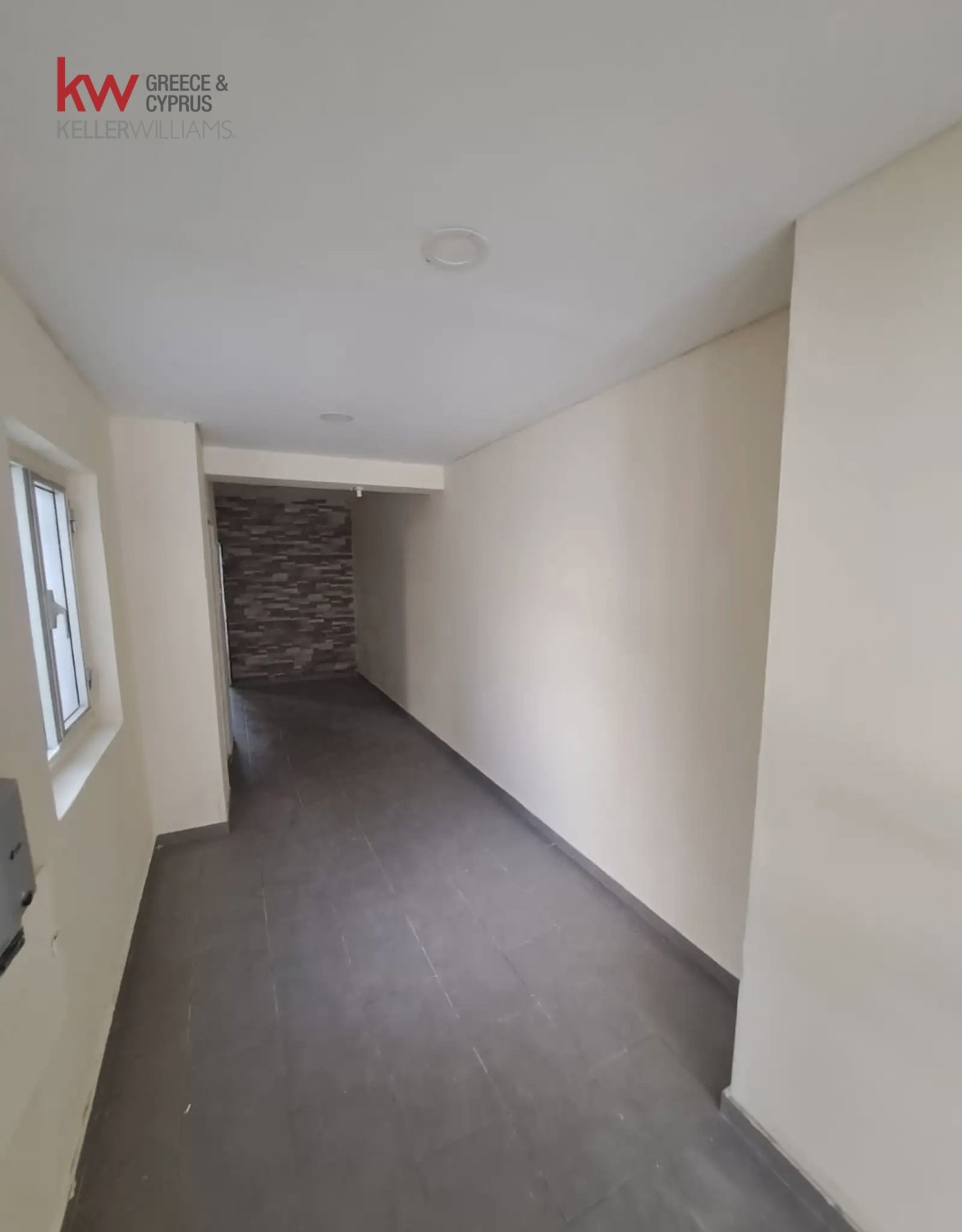 Квартира с 3 спальнями в Ларнака, Кипр № 39794