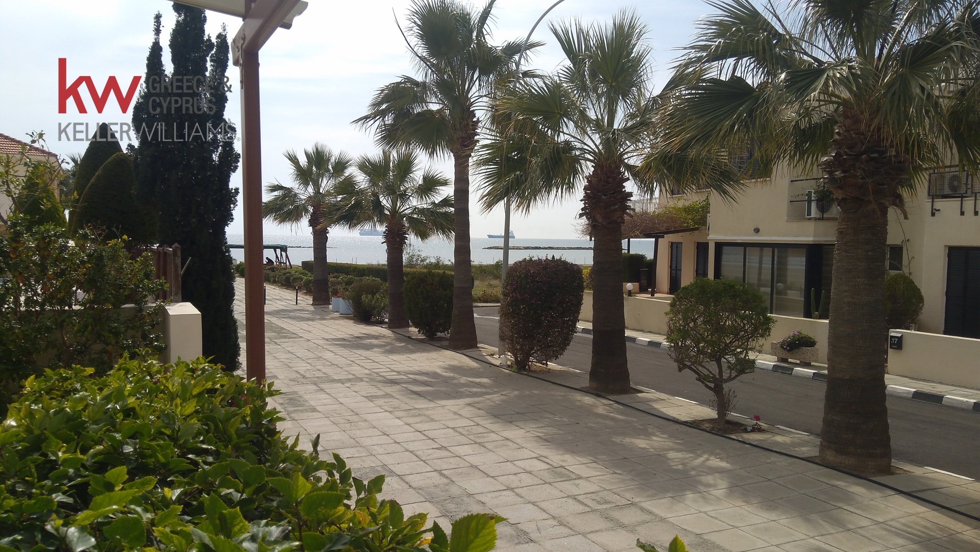 4 bedrooms Townhouse in Pyla, Larnaka, Cyprus No. 39793