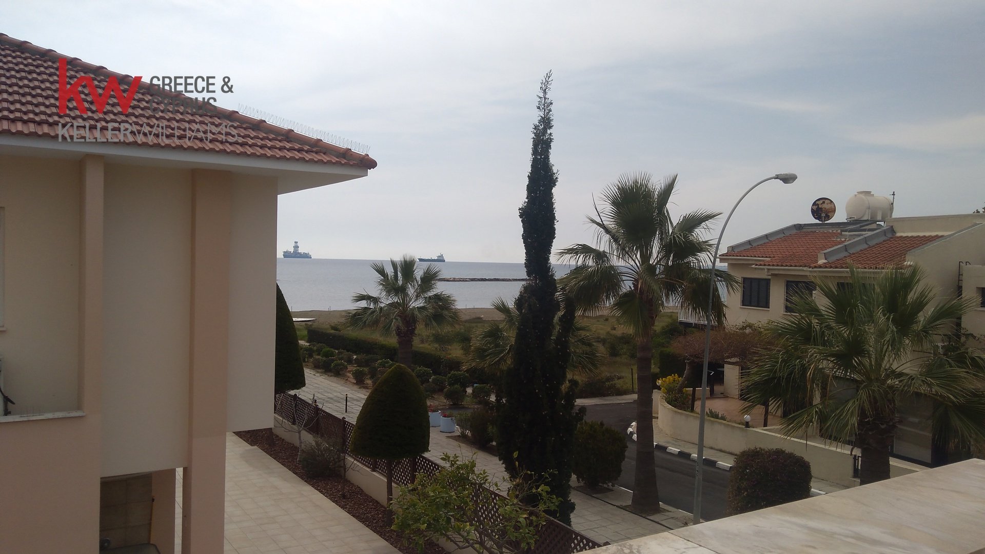 4 bedrooms Townhouse in Pyla, Larnaka, Cyprus No. 39793