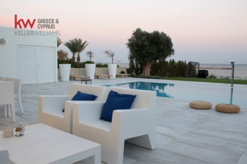 6 bedrooms Villa in Oroklini, Larnaka,  No. 39790 9