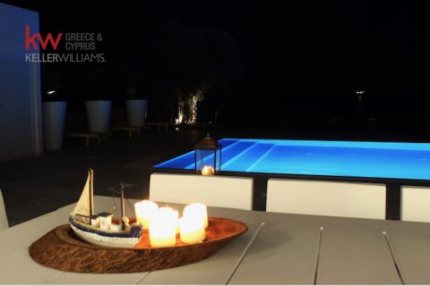 6 bedrooms Villa in Oroklini, Larnaka,  No. 39790 23