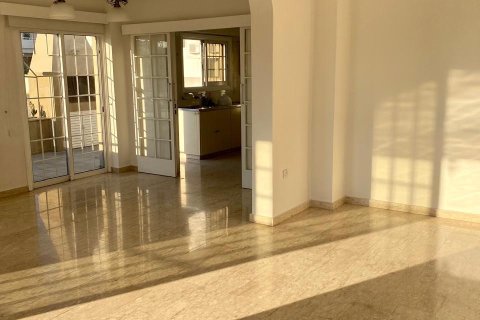 3 bedrooms Townhouse in Larnaca, Larnaka,  No. 39788 3