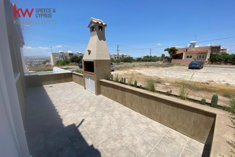 3 bedrooms Townhouse in Larnaca, Larnaka,  No. 39788 14