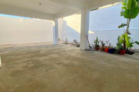 3 bedrooms Townhouse in Larnaca, Larnaka,  No. 39788 15