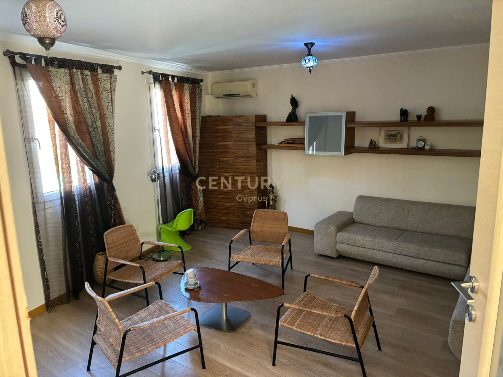 4 bedrooms Villa in Pyrgos, Limassol, Cyprus No. 55390