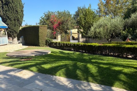 4 dormitorios Villa en Pyrgos, Limassol, No. 55390 3