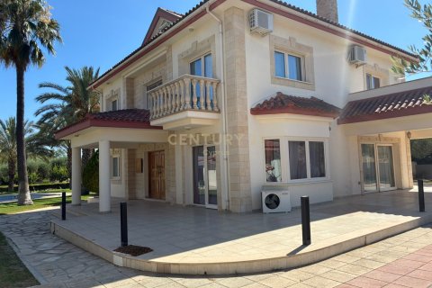 4 dormitorios Villa en Pyrgos, Limassol, No. 55390 2