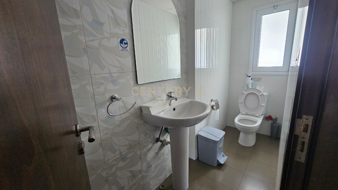 247m2 Oficina en Limassol, Chipre No. 54042