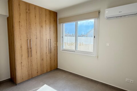Квартира с 3 спальнями в Киссонерга, Пафос,  № 54046 9