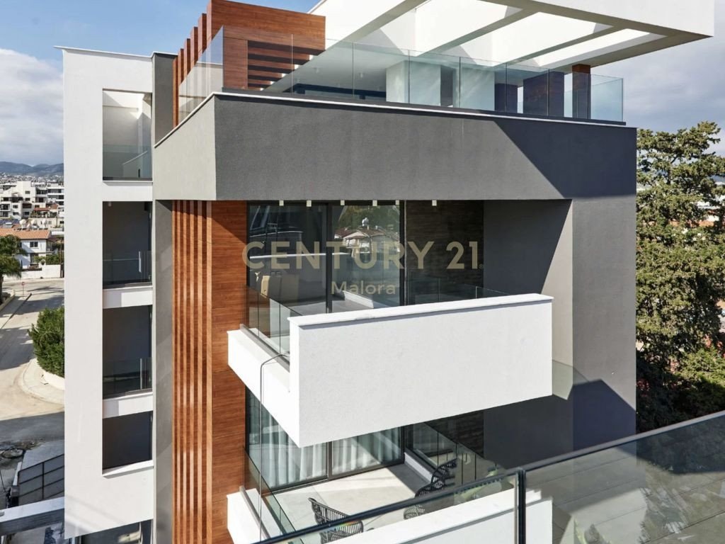 1 bedroom Apartment in Germasogeia, Limassol, Cyprus No. 6235