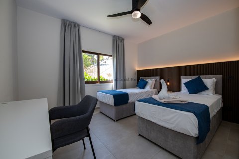 5 bedrooms Villa in Pegeia, Paphos,  No. 39079 24