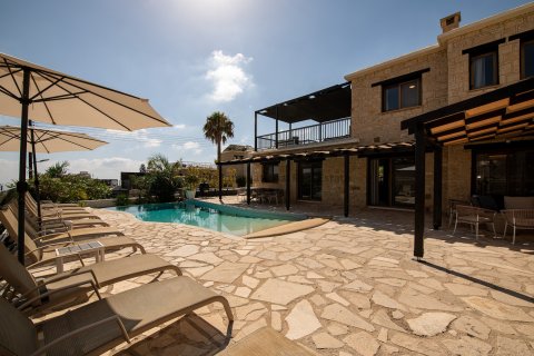 5 bedrooms Villa in Pegeia, Paphos,  No. 39079 11
