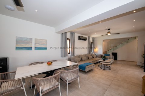 5 bedrooms Villa in Pegeia, Paphos,  No. 39079 7