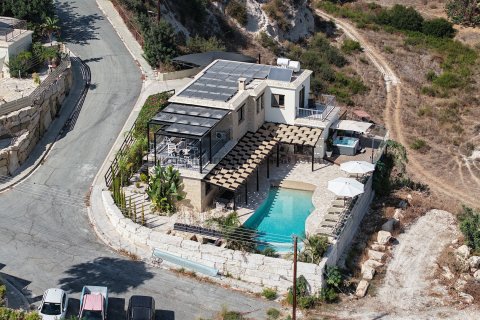 5 bedrooms Villa in Pegeia, Paphos,  No. 39079