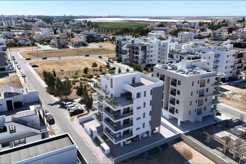 2 bedrooms Apartment in Aradippou, Larnaka, No. 47964 2