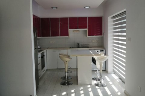 2 dormitorios Apartamento en Larnaka, No. 52144 4