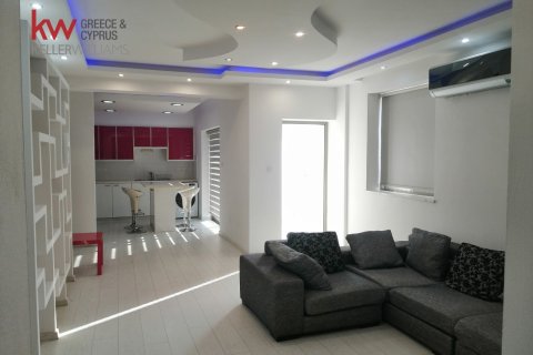 2 dormitorios Apartamento en Larnaka,  No. 52144