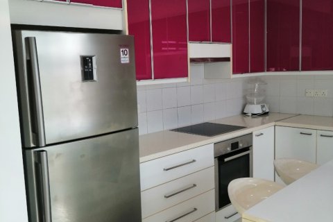 2 dormitorios Apartamento en Larnaka, No. 52144 3