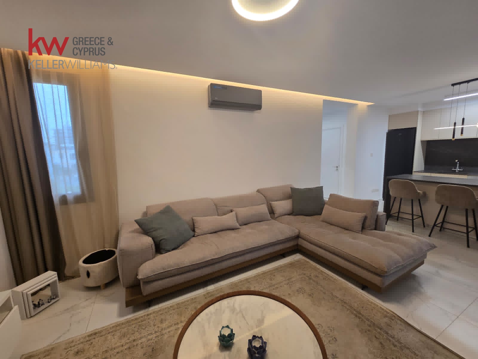 2 bedrooms Apartment in Larnaca, Larnaka, Cyprus No. 52143