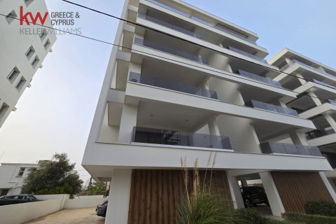 2 bedrooms Apartment in Larnaca, Larnaka,  No. 52143 4