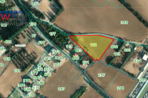 6504m2 Land in Meneou, Larnaka,  No. 52140