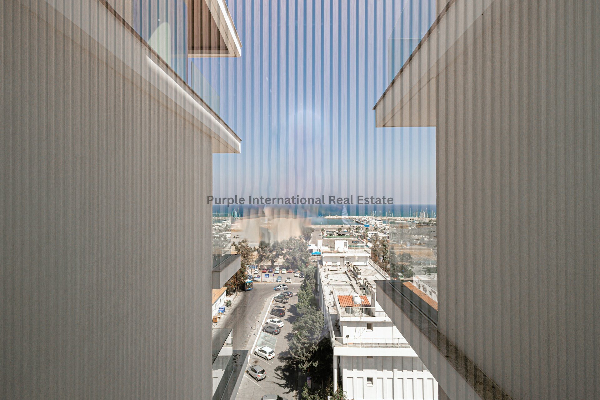 3 bedrooms Apartment in Larnaca, Larnaka, Cyprus No. 8015