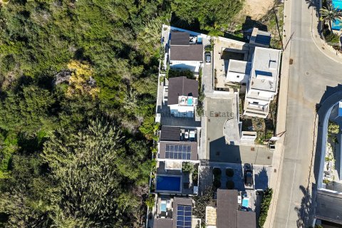 4 bedrooms Villa in Paralimni, Ammochostos,  No. 35724 27