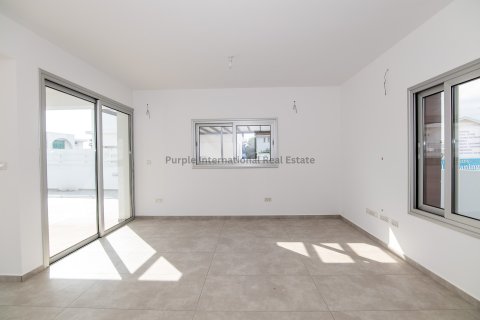 4 dormitorios Villa en Paralimni, Ammochostos,  No. 35722 5