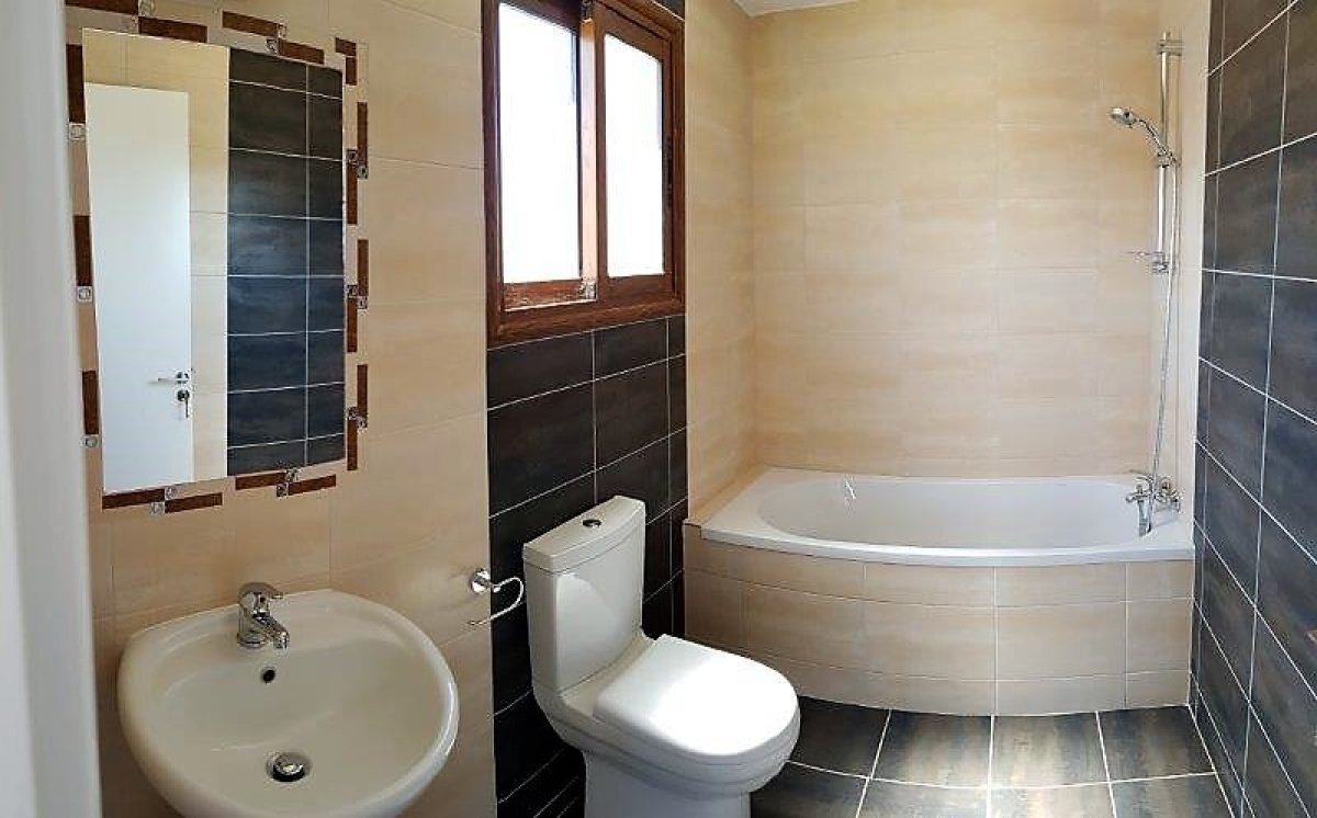 8 bedrooms Villa in Paphos, Cyprus No. 38471
