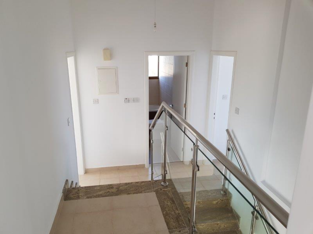 8 bedrooms Villa in Paphos, Cyprus No. 38471