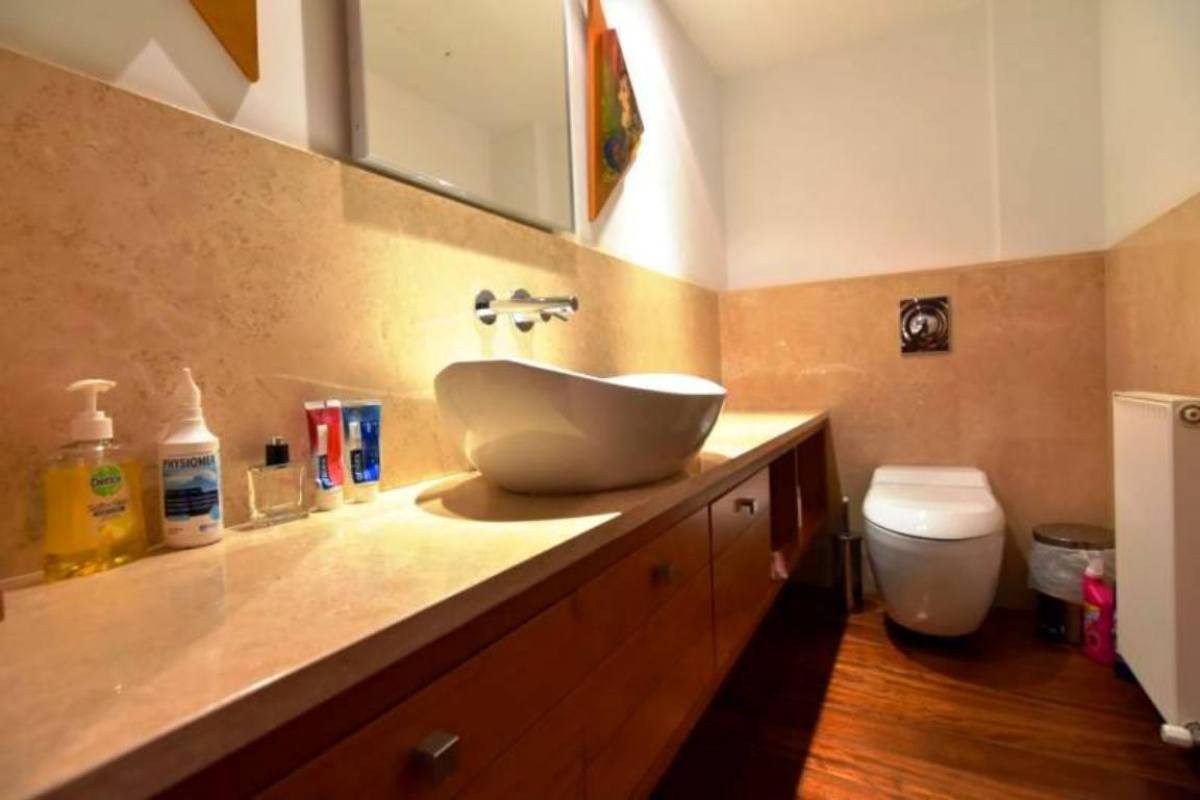 4 bedrooms Villa in Limassol, Cyprus No. 38469