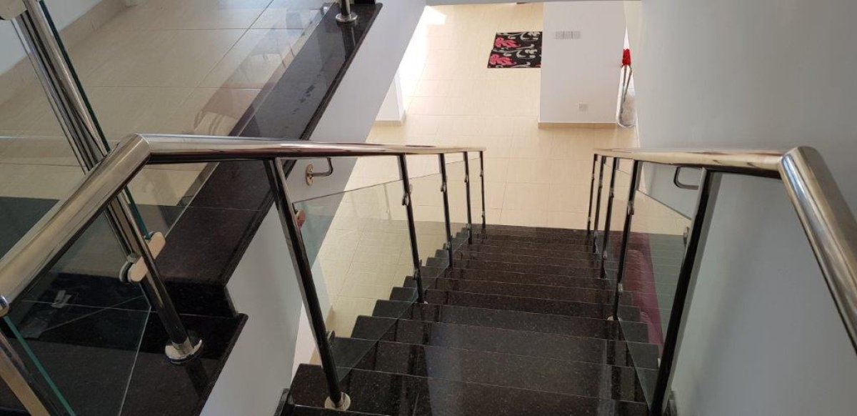 6 bedrooms Villa in Paphos, Cyprus No. 38472