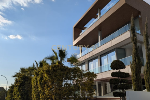 4 dormitorios Villa en Agios Tychonas, Limassol,  No. 55908 14