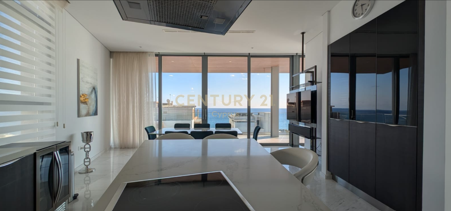 4 dormitorios Villa en Agios Tychonas, Limassol, Chipre No. 55908