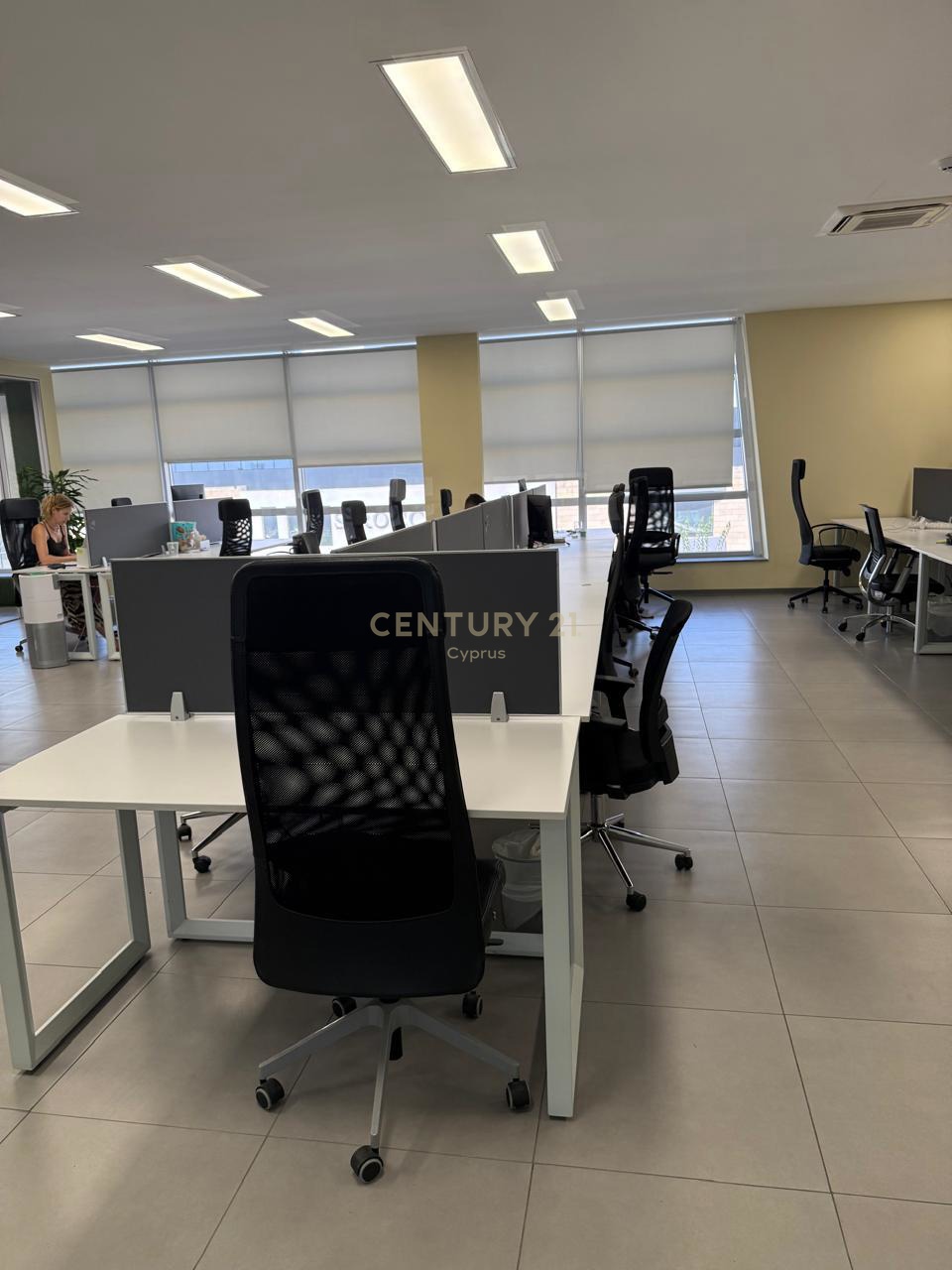 1100m2 Office in Agios Athanasios, Limassol, Cyprus No. 55906